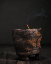 Load image into Gallery viewer, Footed Ceremony Pots