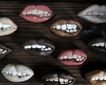 Load image into Gallery viewer, Smoking Lips Incense Burner